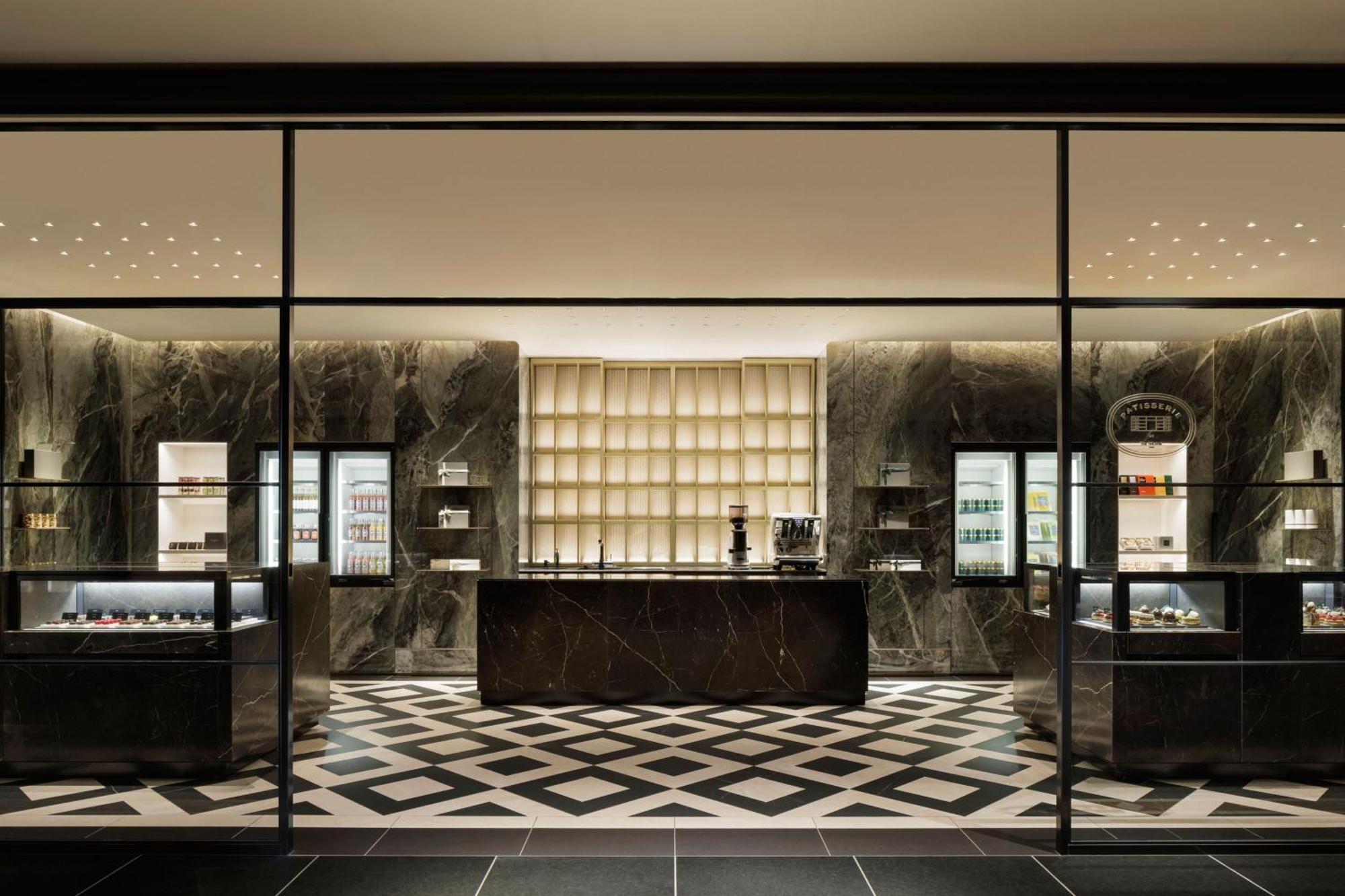 The Westin Tokyo Hotel Ngoại thất bức ảnh