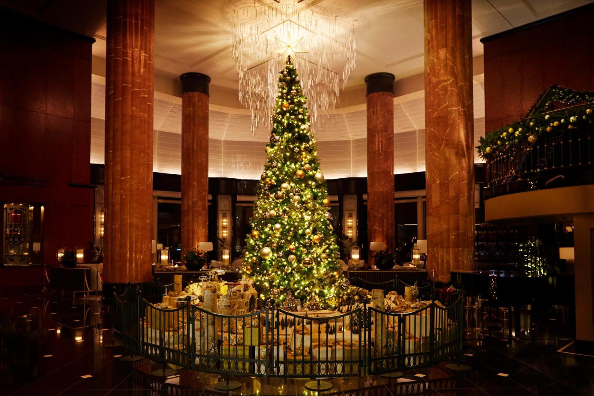 The Westin Tokyo Hotel Ngoại thất bức ảnh