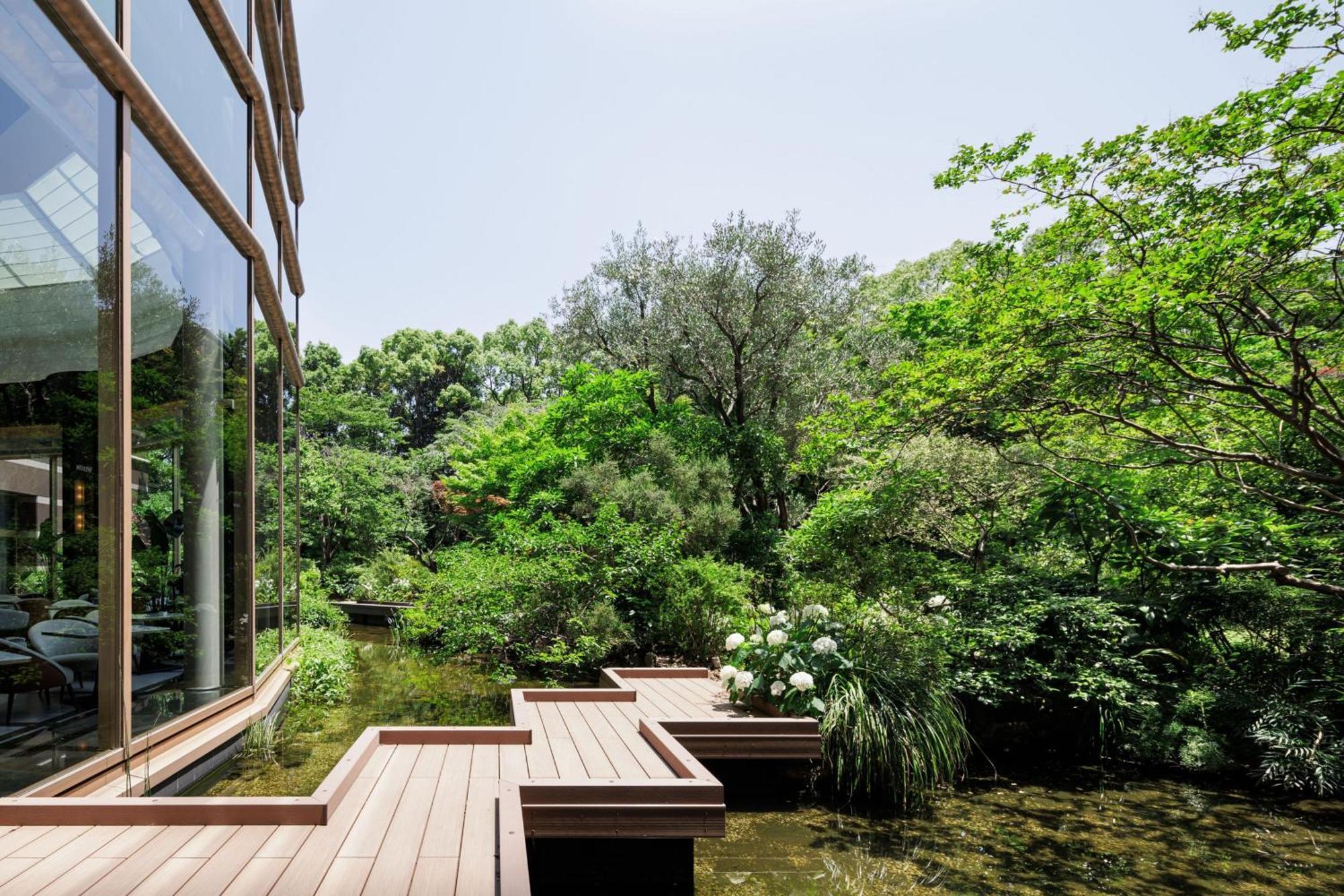 The Westin Tokyo Hotel Ngoại thất bức ảnh
