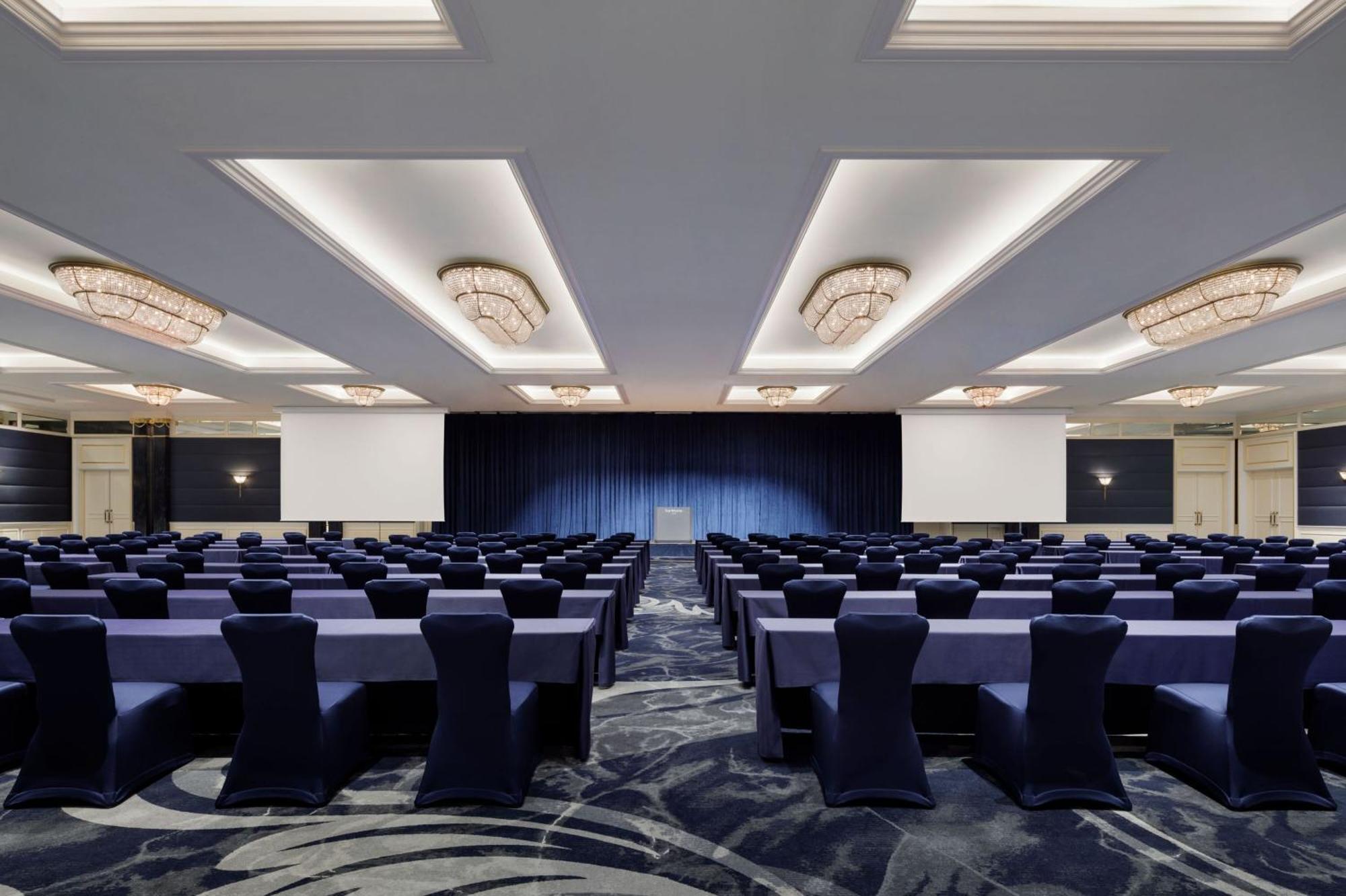 The Westin Tokyo Hotel Ngoại thất bức ảnh